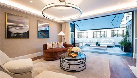 3 bedroom flat to rent