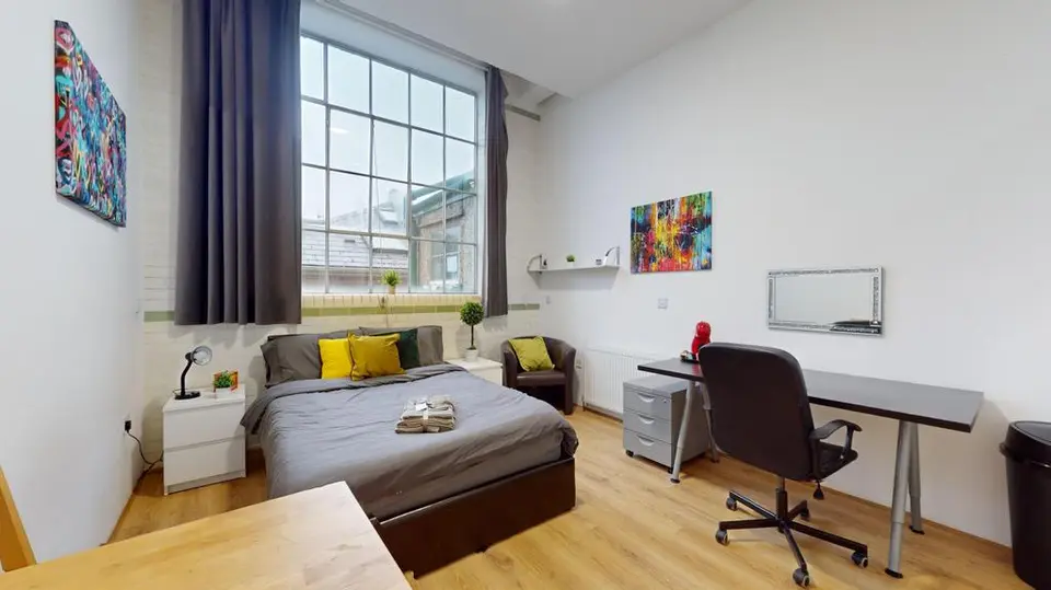 Studio to rent