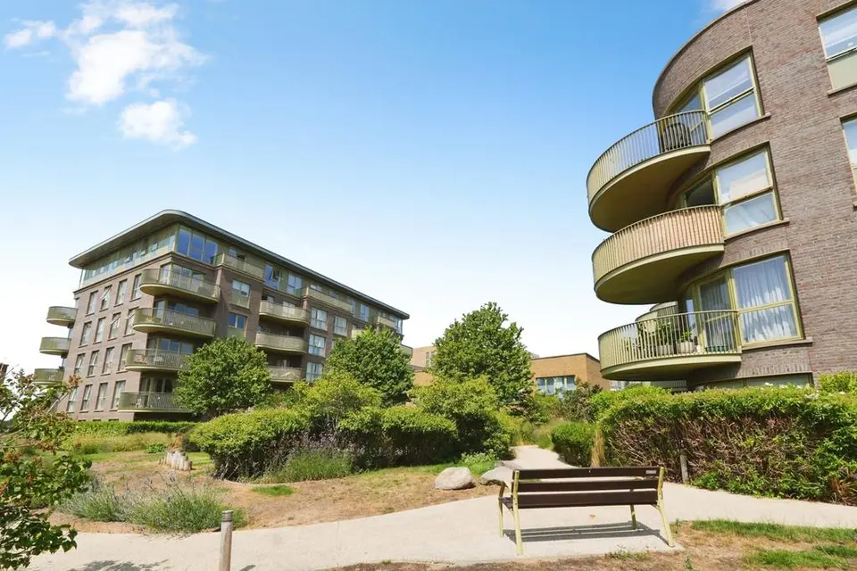 1 bedroom flat for sale