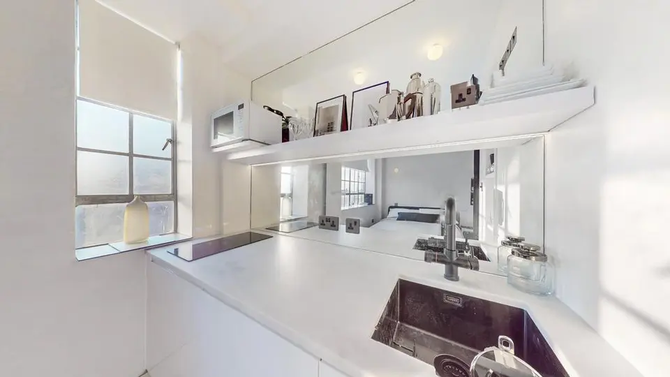 Studio to rent