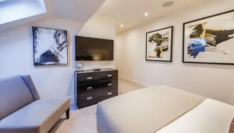 2 bedroom flat to rent