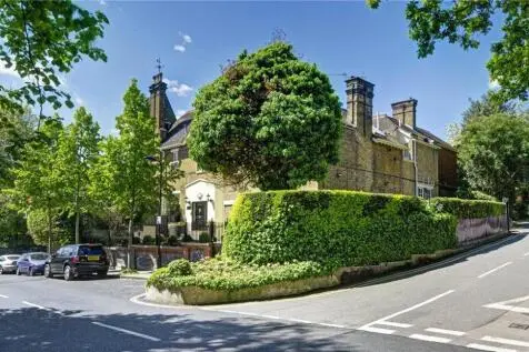 14 bedroom Detached for sale