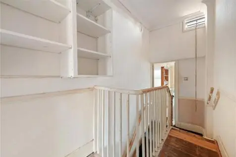 2 bedroom Terraced for sale