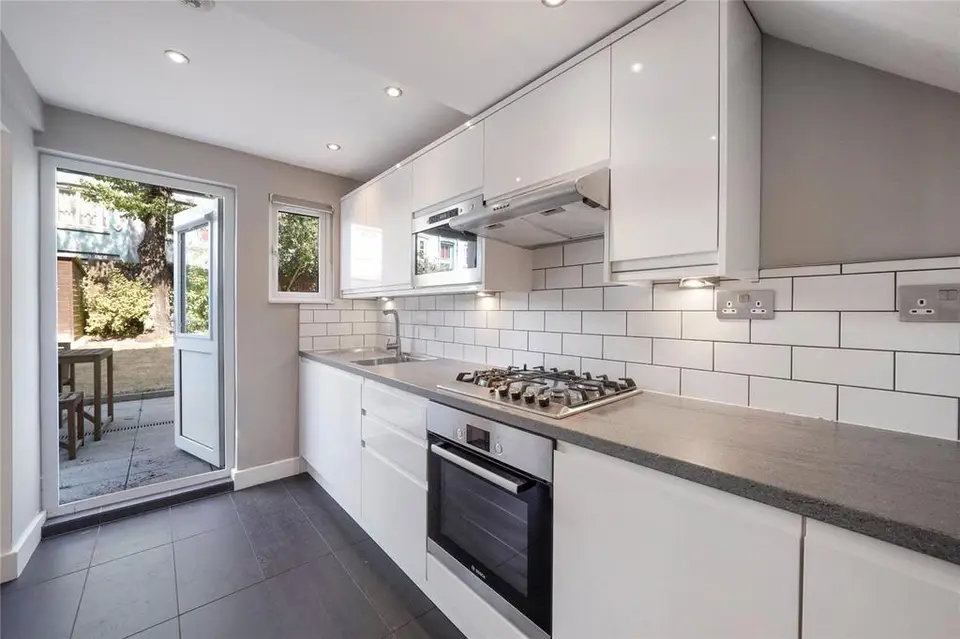 1 bedroom apartment for sale