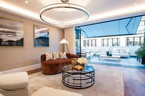 3 bedroom flat to rent