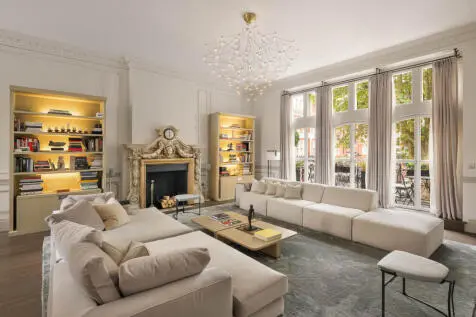 6 bedroom Town House for sale