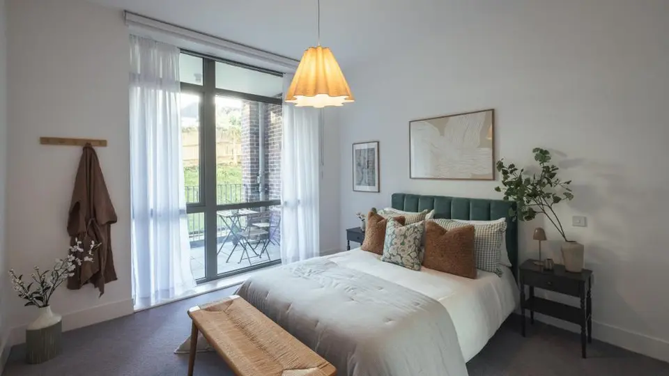 2 bedroom flat for sale