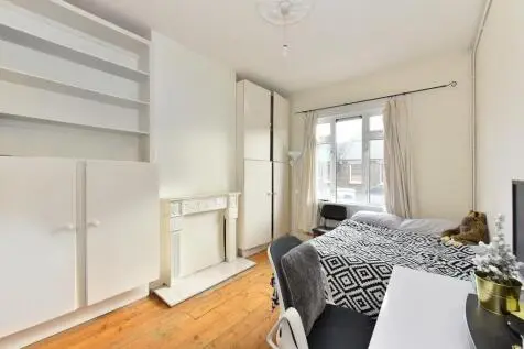 1 bedroom Flat to rent