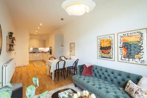 1 bedroom flat for sale