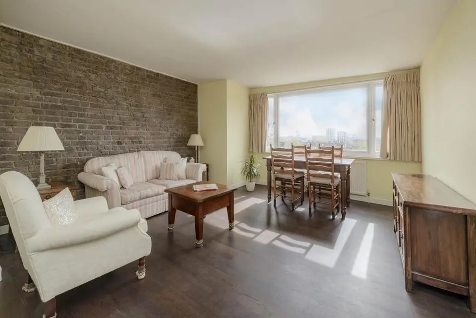 1 bedroom flat for sale