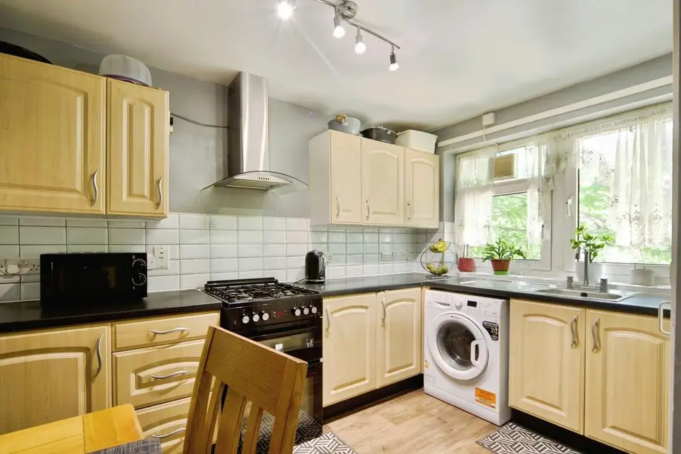 1 bedroom flat for sale
