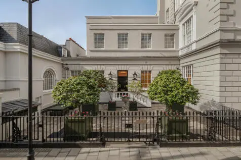 5 bedroom Duplex for sale