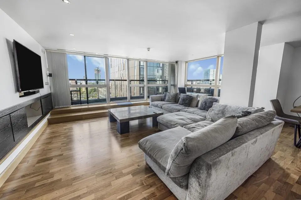 2 bedroom penthouse for sale