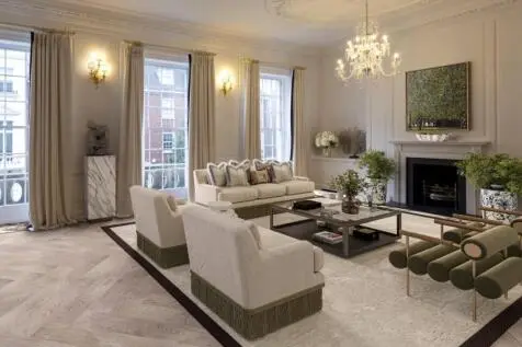 6 bedroom Town House for sale