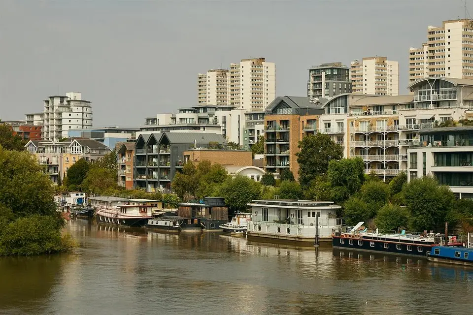 3 bedroom apartment for sale