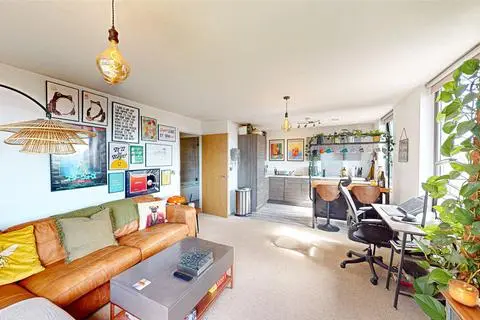 1 bedroom apartment for sale